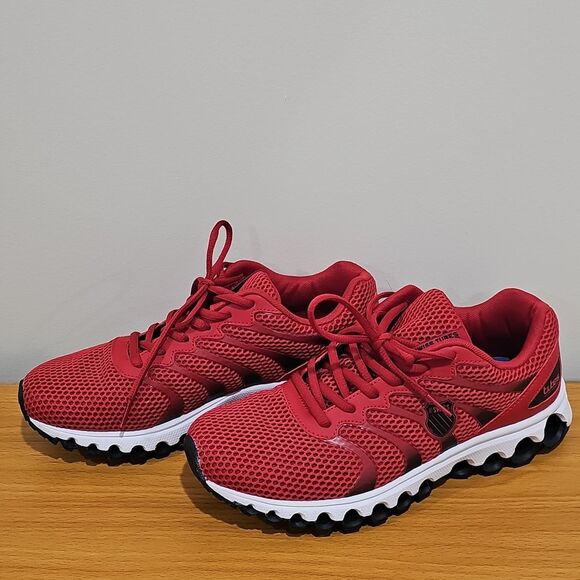 NWOT K Swiss Sneaker Men's Size 8.5 - Picture 2 of 9